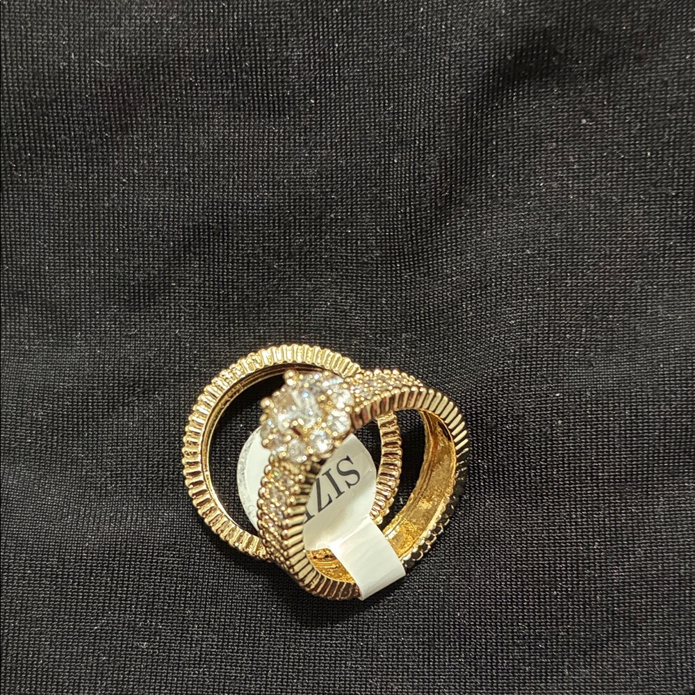 Elegant Gold and Silver Women's Ring Set
